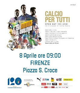 Festa in Piazza Santa Croce a Firenze per il 120° anniversario della fondazione della FIGC