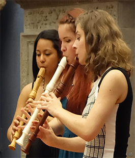 ''Le Chicas del David'', trio di flauti dolci in concerto a Villa Bardini a Firenze